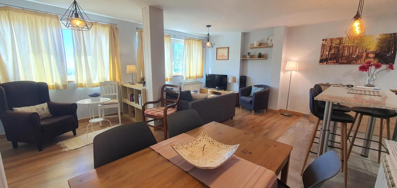 Slalom Be, Apartment *